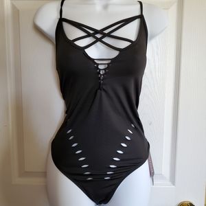 ROMWE slit weave body suit